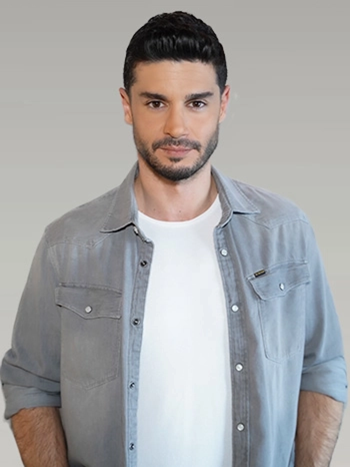Berk Oktay oyuncu portresi