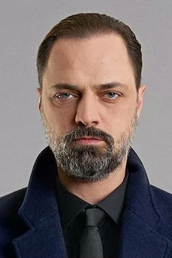 Ertan Saban portre
