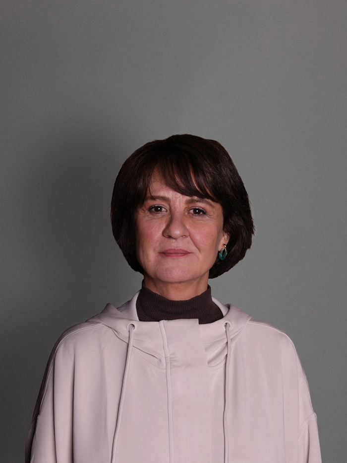 Hülya Gülşen portre