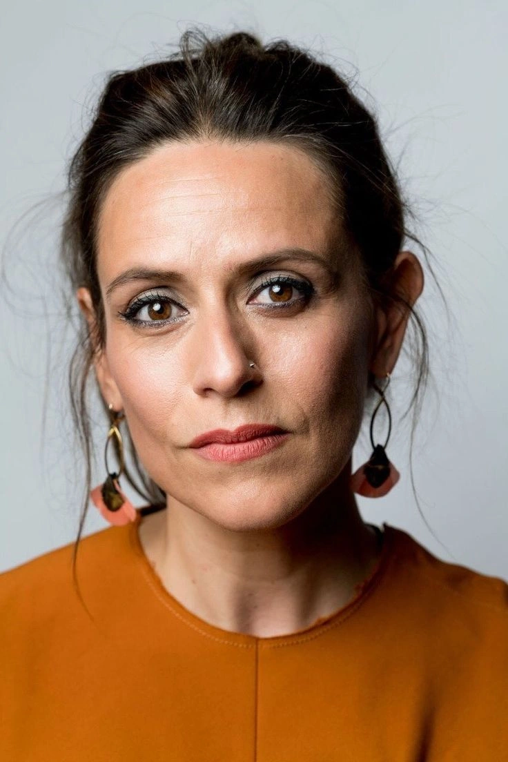 Itziar Ituño portre