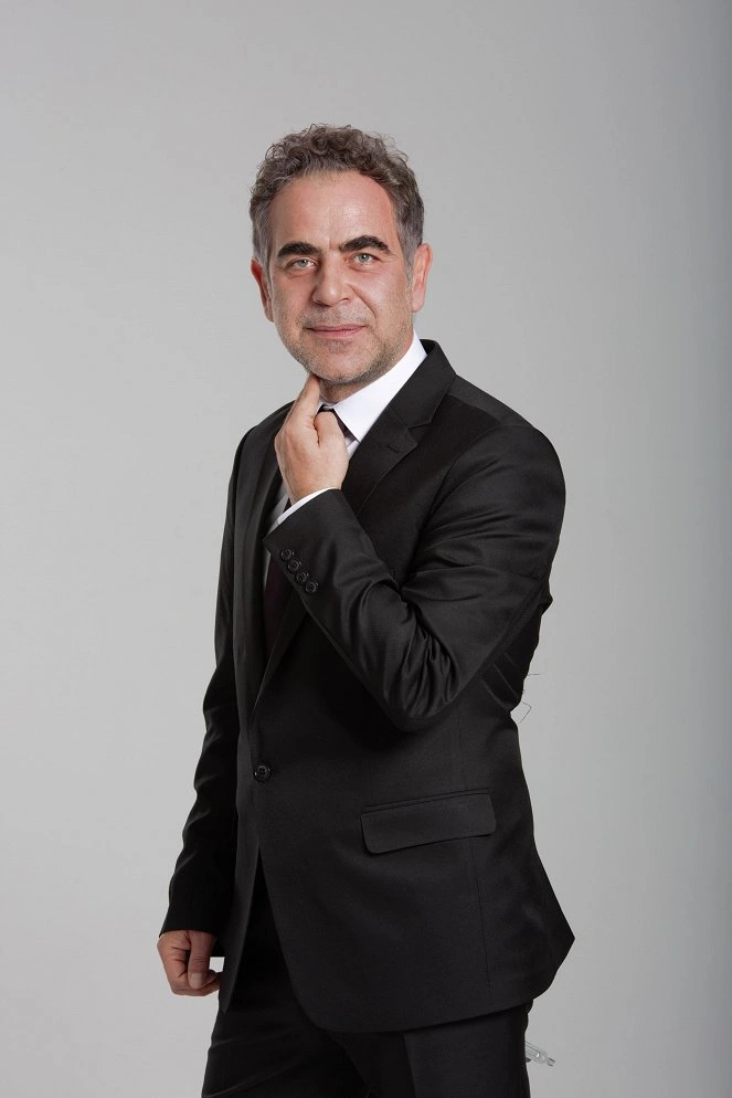 Yurdaer Okur oyuncu portresi
