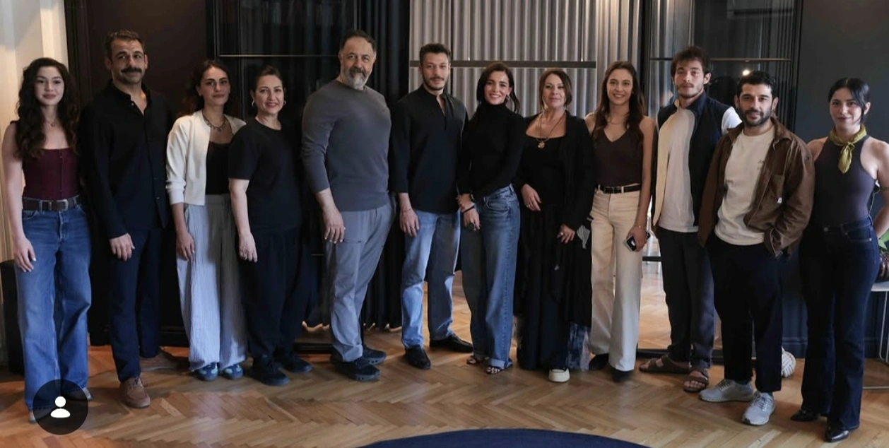 ATV’nin Yeni İddialı Yapımı Mercan Köşk Geliyor: Kadro, Konu ve Detaylar