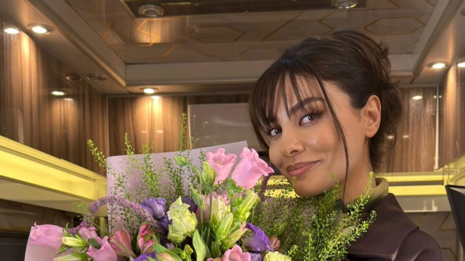 Hazal Filiz Küçükköse, Ateş Denizi Dizisinde Çift Rolle Ekranlara Dönüyor