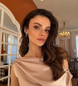Sinem Ünsal’ın “Uzak Şehir” Sonrası Yaz Rotası Belli Oldu: Dinlenmek Ön Planda!